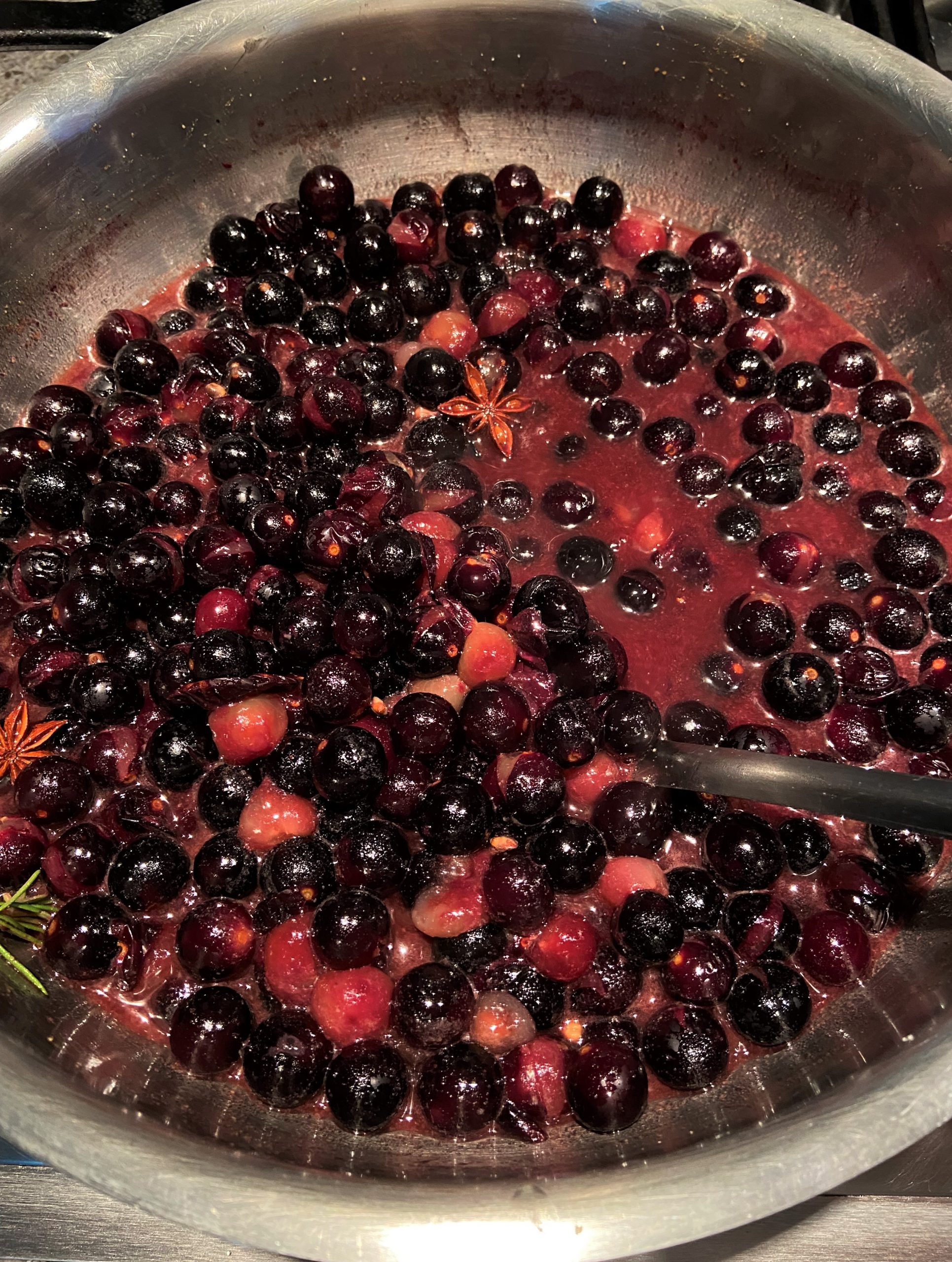 Concord Grapes Jam Recipe: Cook the grape jam