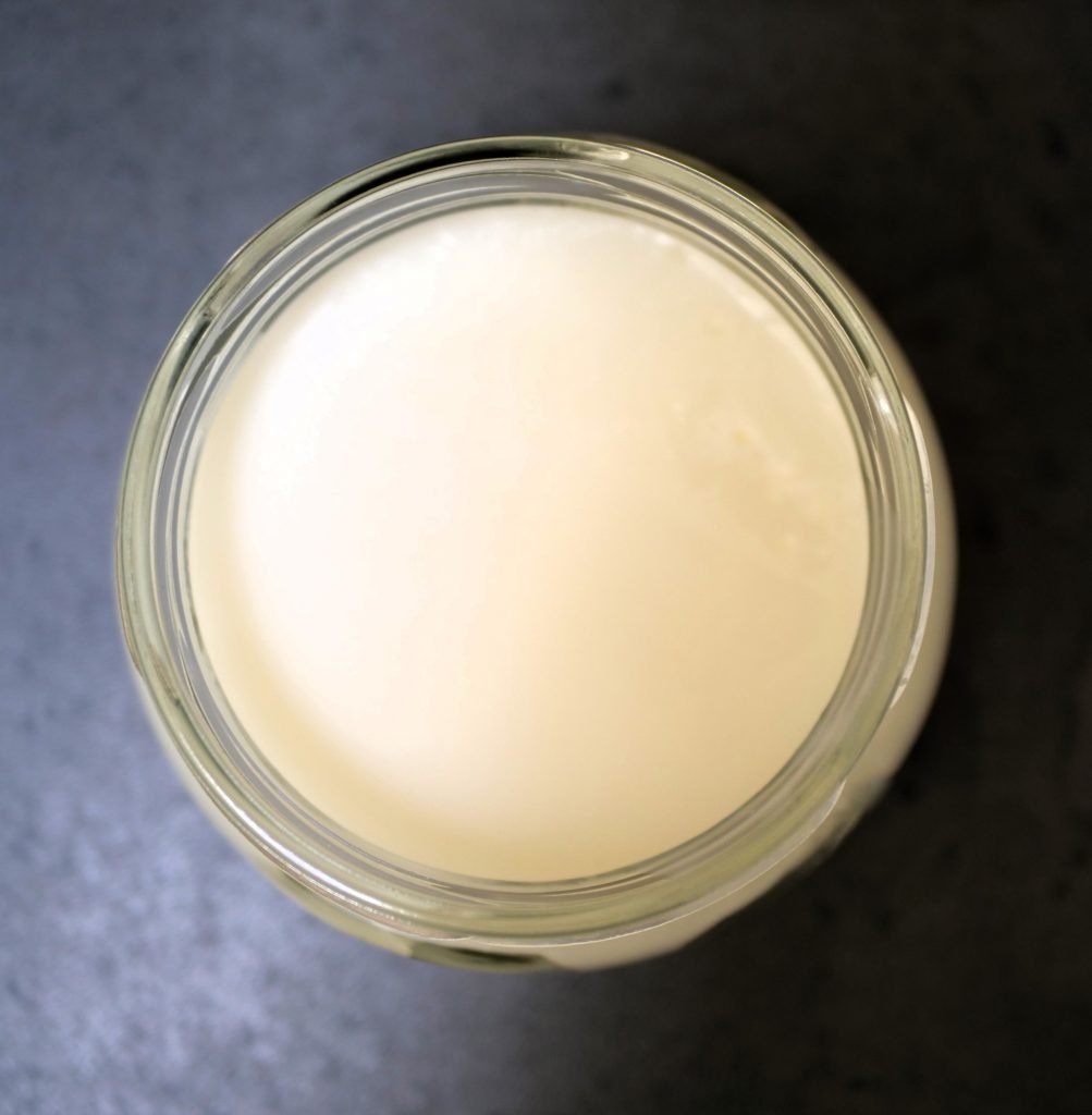 once cooled rendered beef tallow becomes solid white