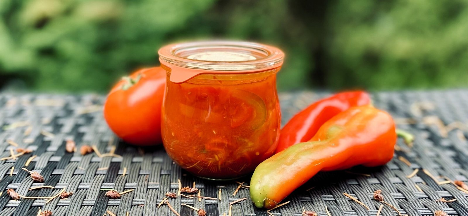 Easy Hungarian Lesco: Hearty Tomato – Pepper Stew Canning Recipe