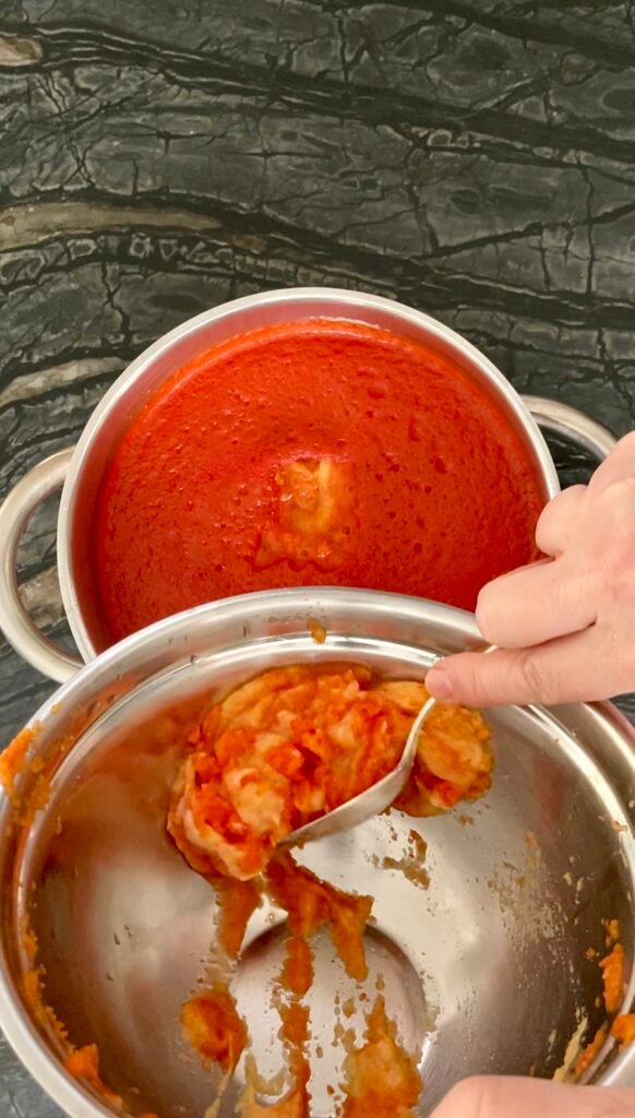 mix pulp with the juices