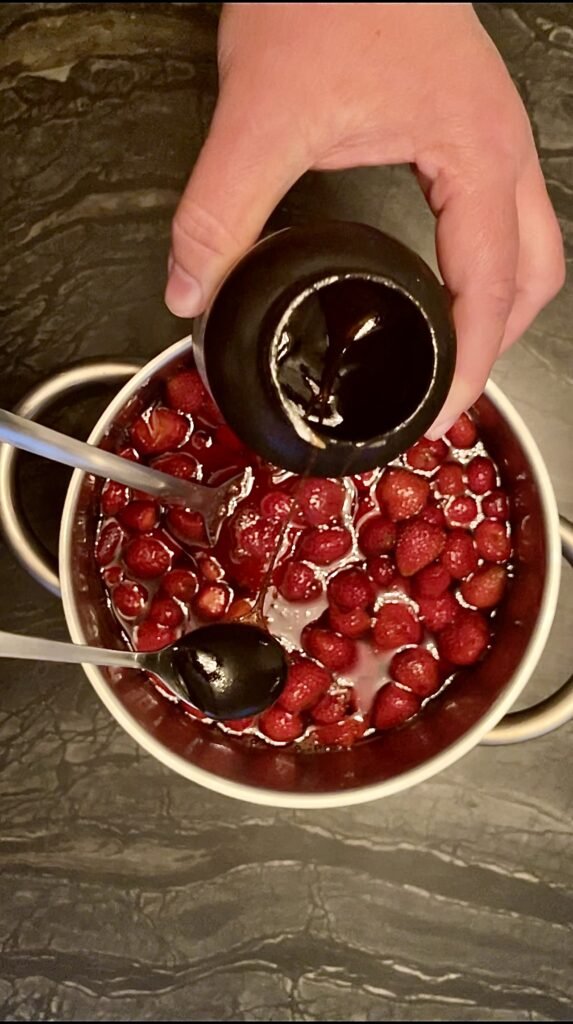 we use vanilla extract to make this strawberry topping recipe
