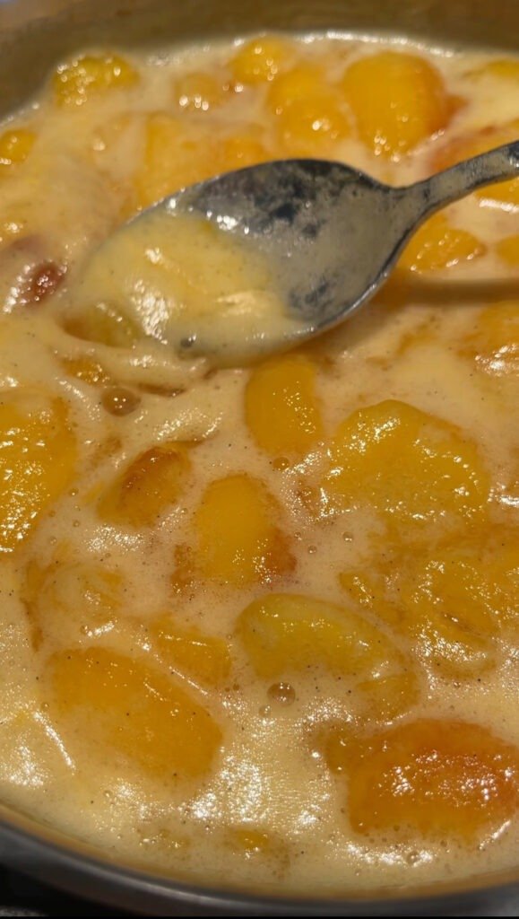 remove white foam forming on the surface of the cooking jam